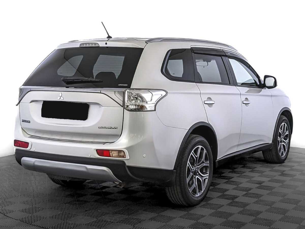 Купить Mitsubishi Outlander с пробегом. Фото: #4