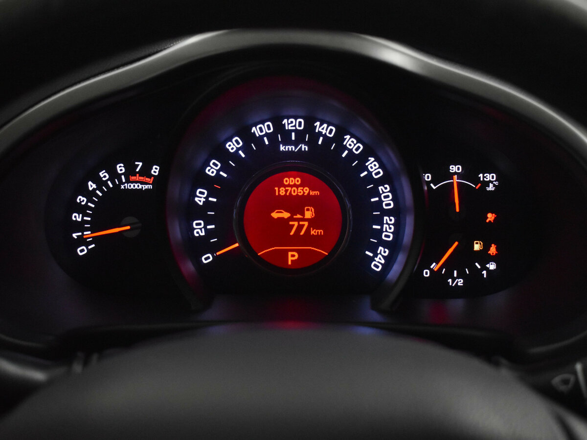 Купить Kia Sportage с пробегом. Фото: #19