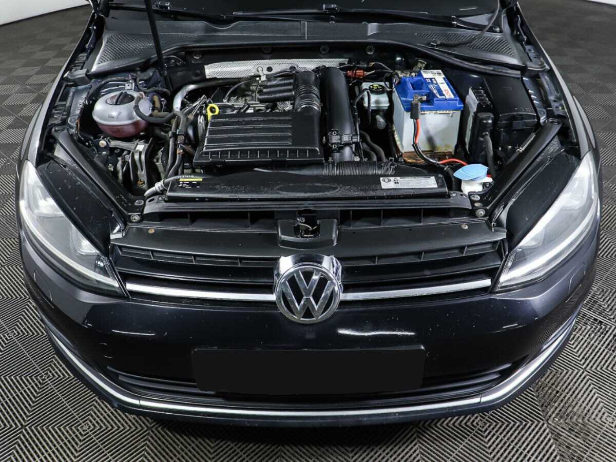 Купить Volkswagen Golf с пробегом. Фото: #7