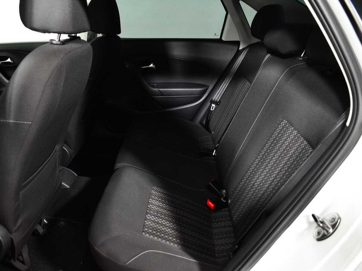 Купить Volkswagen Polo с пробегом. Фото: #5