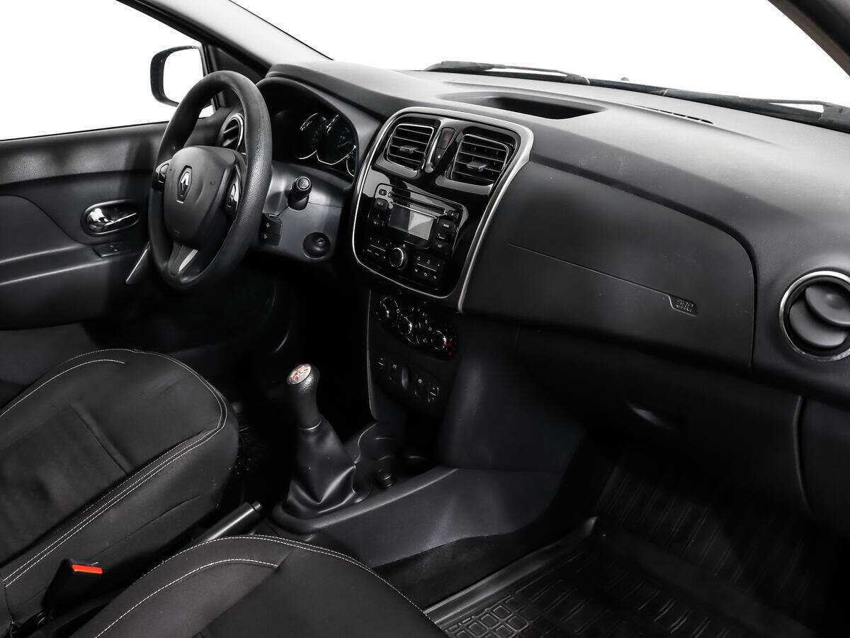 Купить Renault Logan с пробегом. Фото: #10