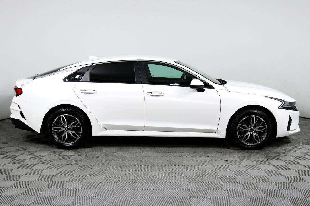 Купить Kia K5 с пробегом. Фото: #3