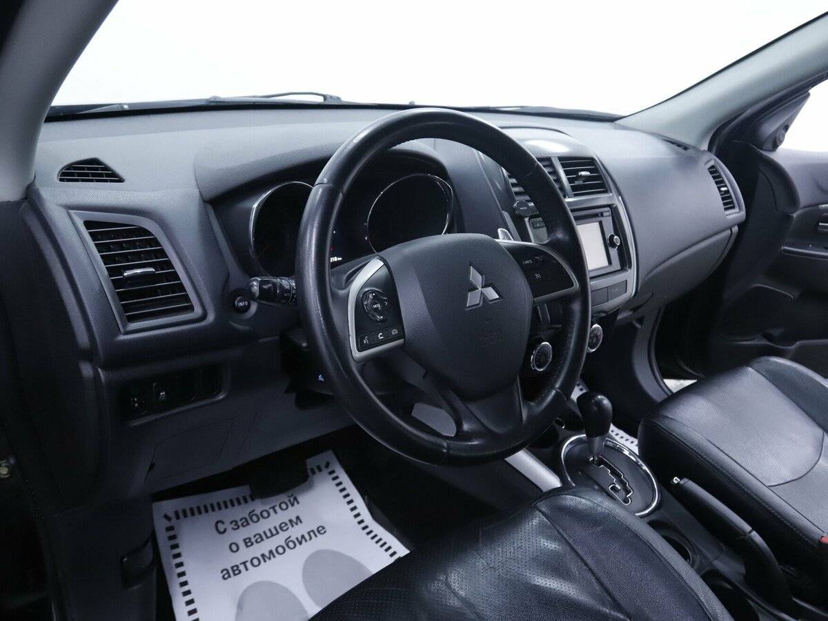 Купить Mitsubishi ASX с пробегом. Фото: #8