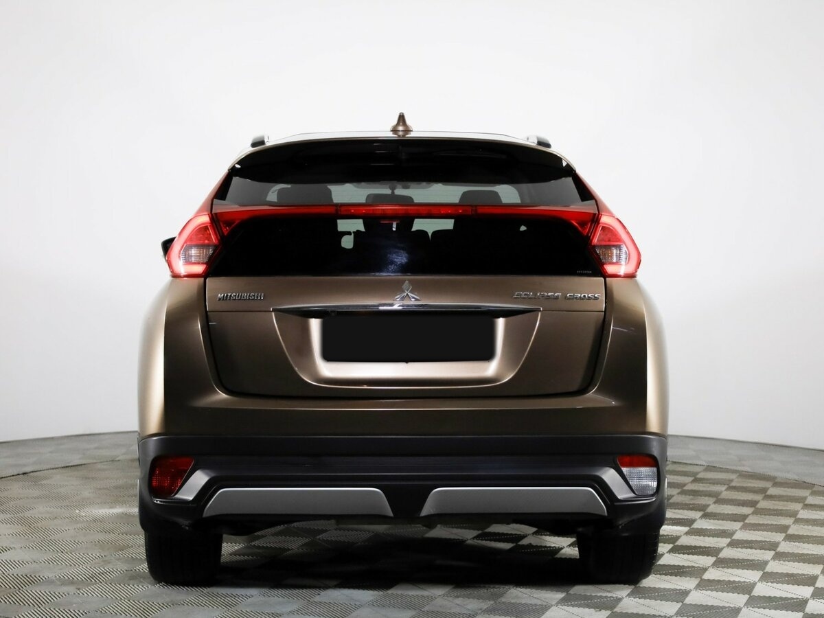 Купить Mitsubishi Eclipse Cross с пробегом. Фото: #3