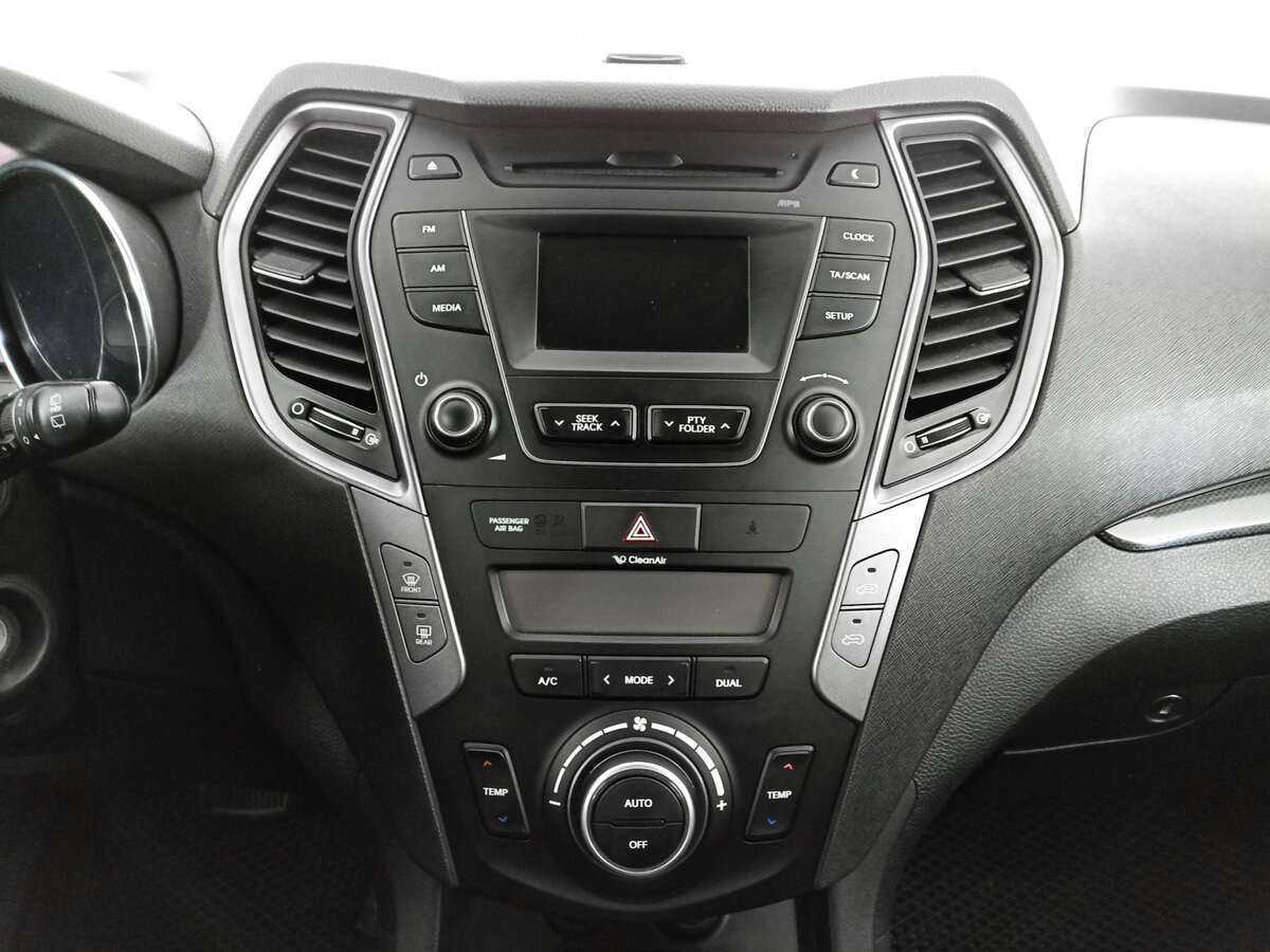 Купить Hyundai Santa Fe с пробегом. Фото: #12