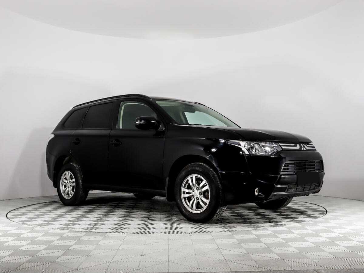 Купить Mitsubishi Outlander с пробегом. Фото: #2