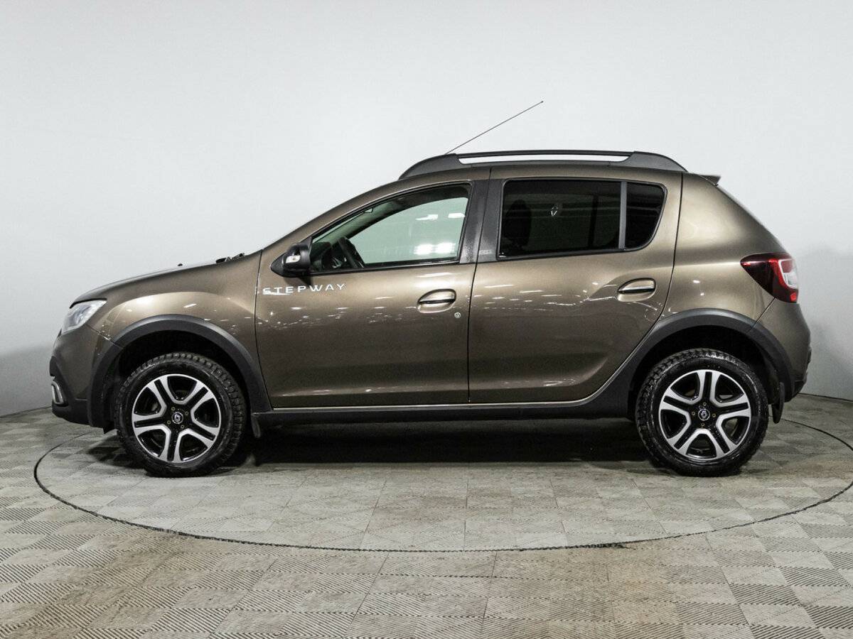 Купить Renault Sandero с пробегом. Фото: #15