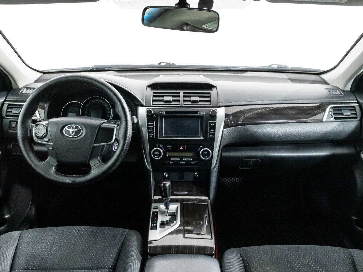 Купить Toyota Camry с пробегом. Фото: #12