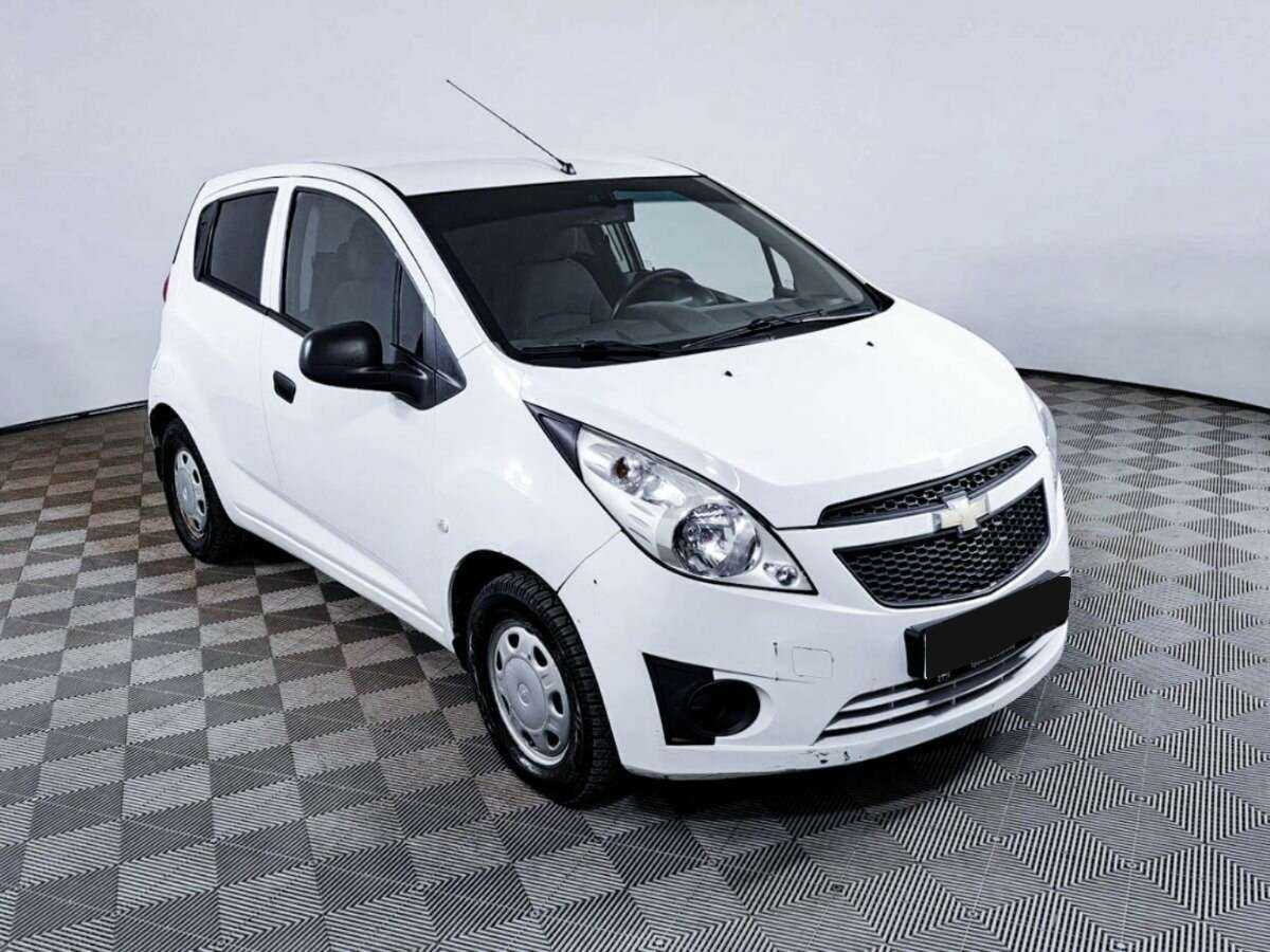 Купить Chevrolet Spark с пробегом. Фото: #2