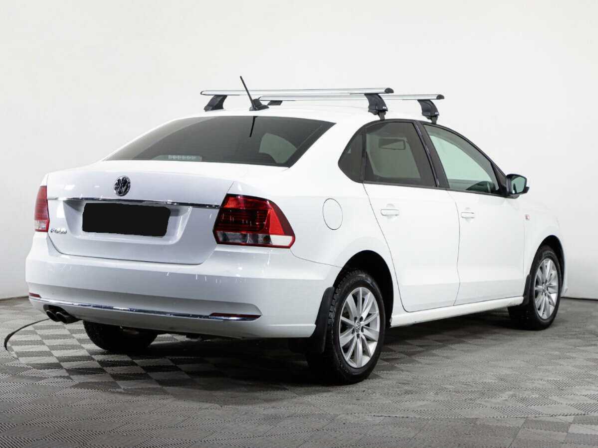 Купить Volkswagen Polo с пробегом. Фото: #4