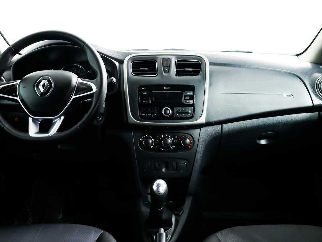Купить Renault Logan с пробегом. Фото: #8