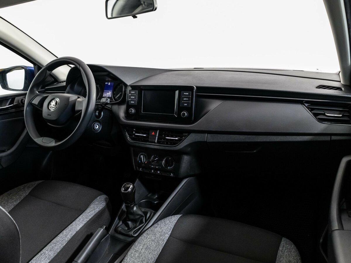 Купить Skoda Rapid с пробегом. Фото: #6