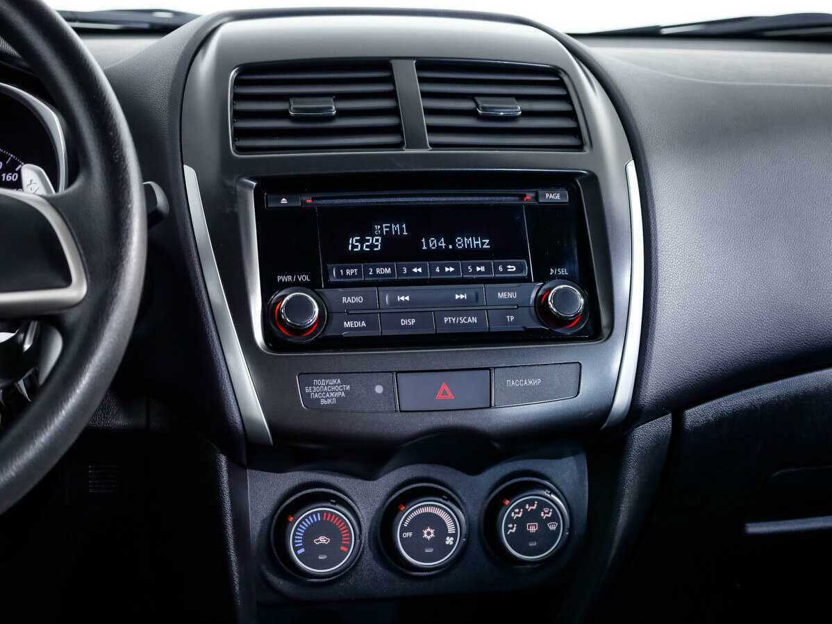 Купить Mitsubishi ASX с пробегом. Фото: #11