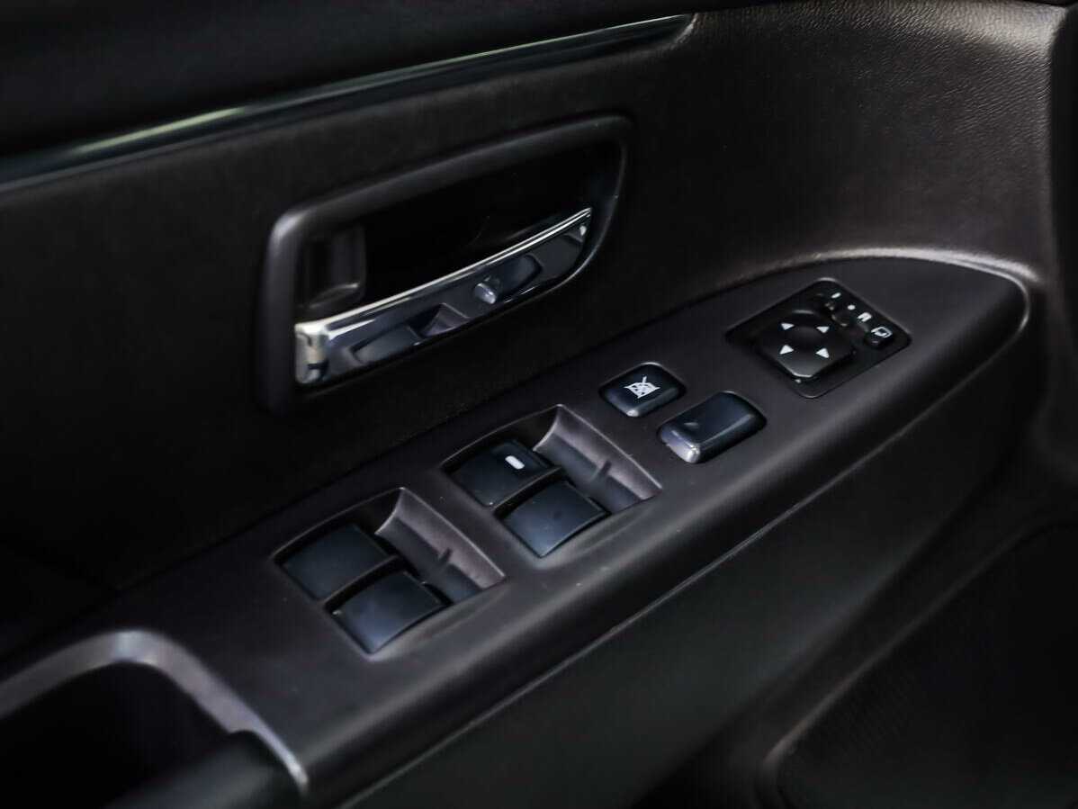 Купить Mitsubishi ASX с пробегом. Фото: #15