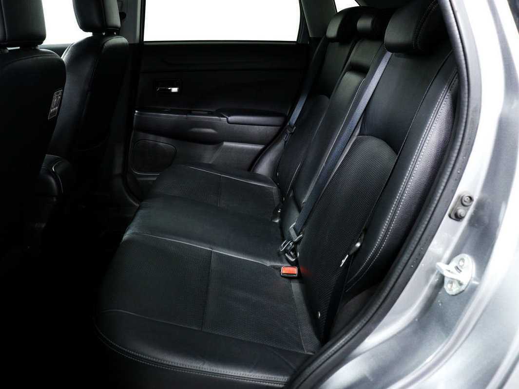 Купить Mitsubishi ASX с пробегом. Фото: #11