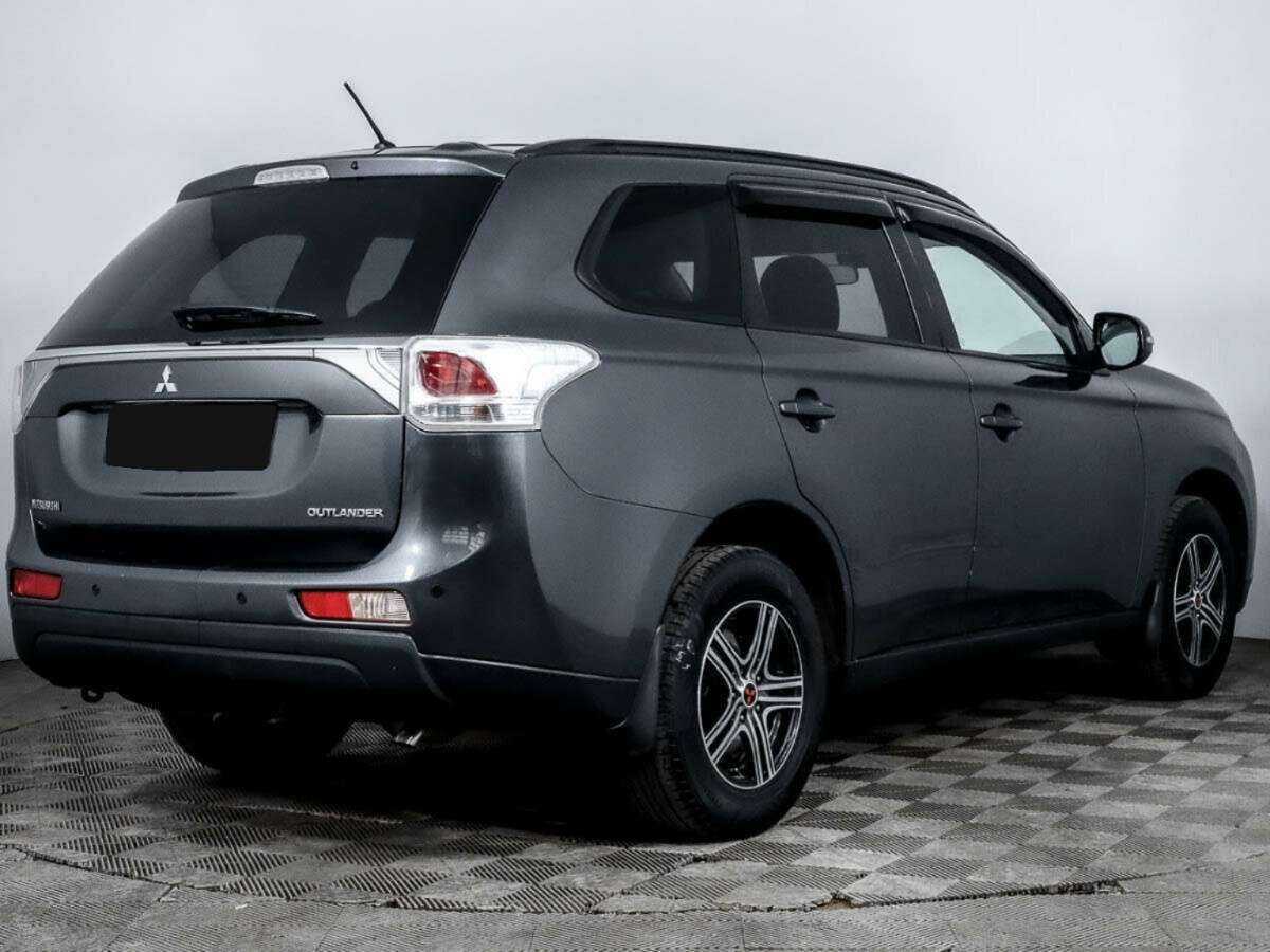Купить Mitsubishi Outlander с пробегом. Фото: #3