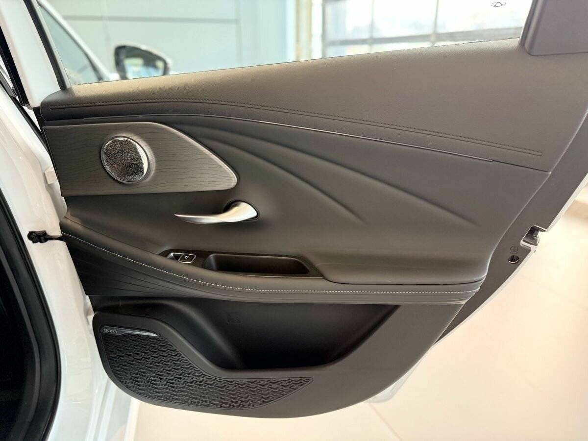 Купить Chery Arrizo 8 с пробегом. Фото: #37