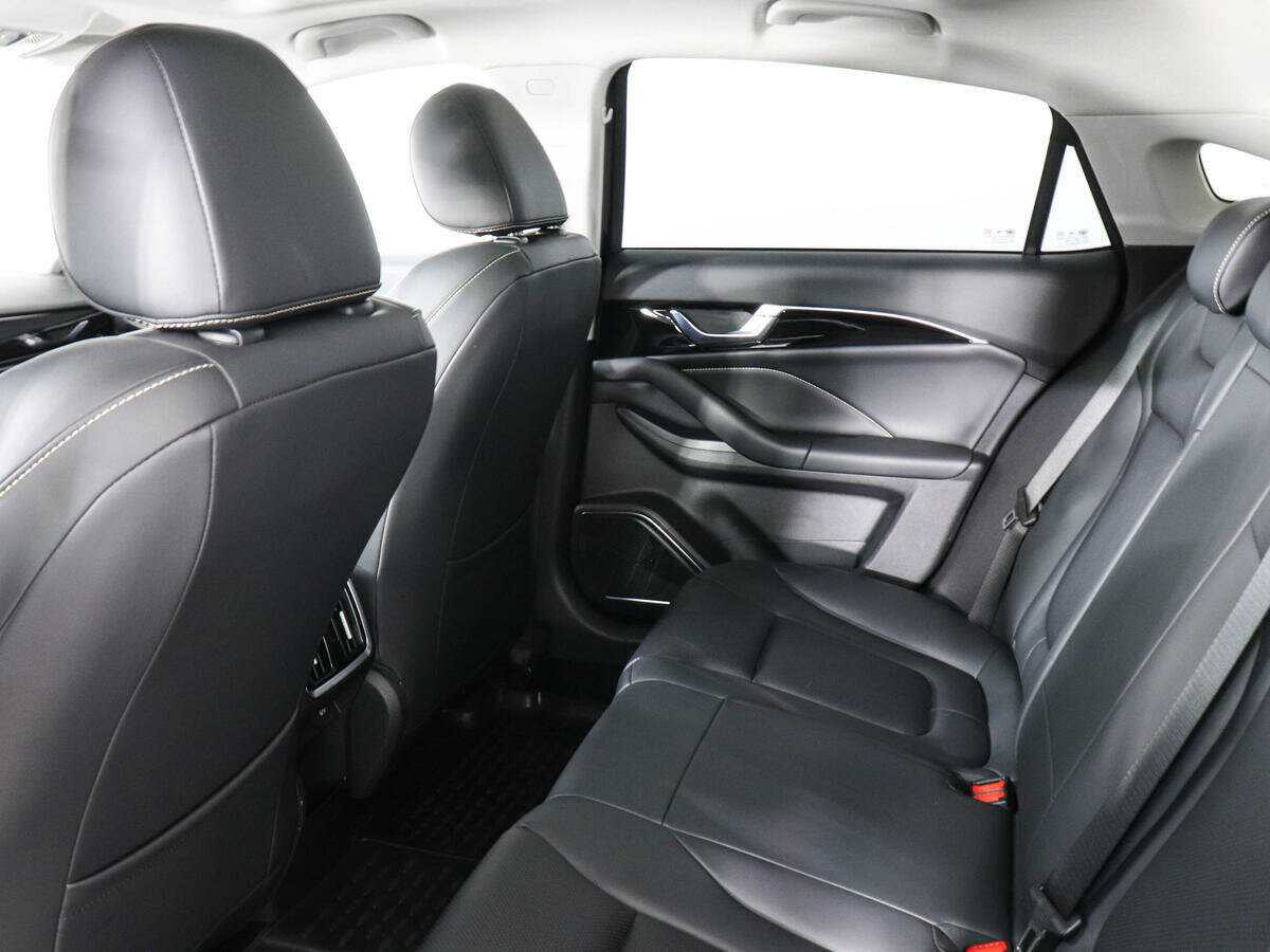 Купить FAW Bestune B70 с пробегом. Фото: #13