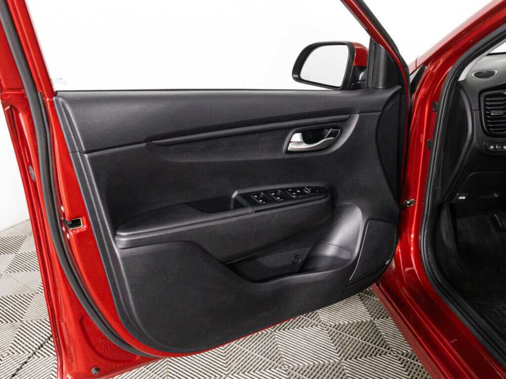 Купить Kia Rio с пробегом. Фото: #23