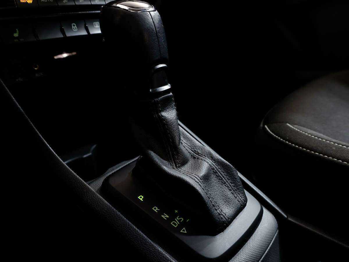 Купить Skoda Rapid с пробегом. Фото: #17