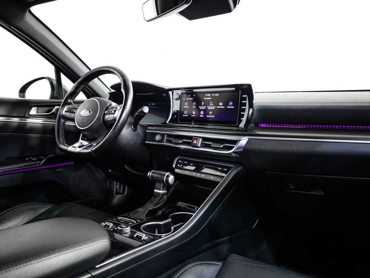 Купить Kia K5 с пробегом. Фото: #9