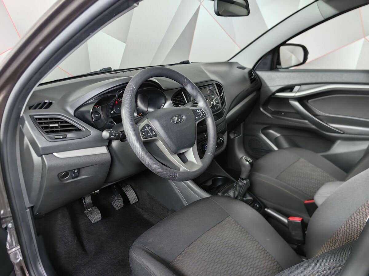 Купить Lada (ВАЗ) Vesta с пробегом. Фото: #13