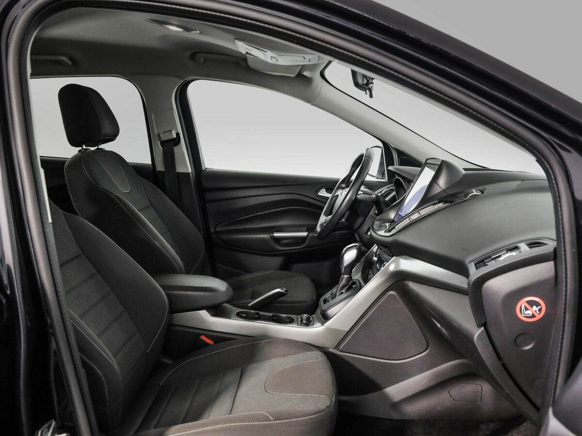 Купить Ford Kuga с пробегом. Фото: #27