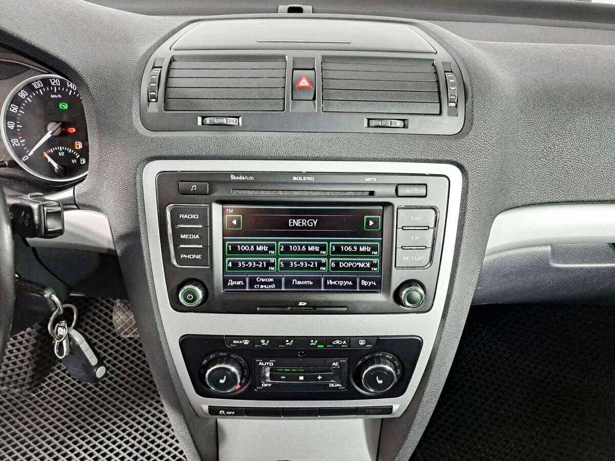 Купить Skoda Octavia с пробегом. Фото: #11