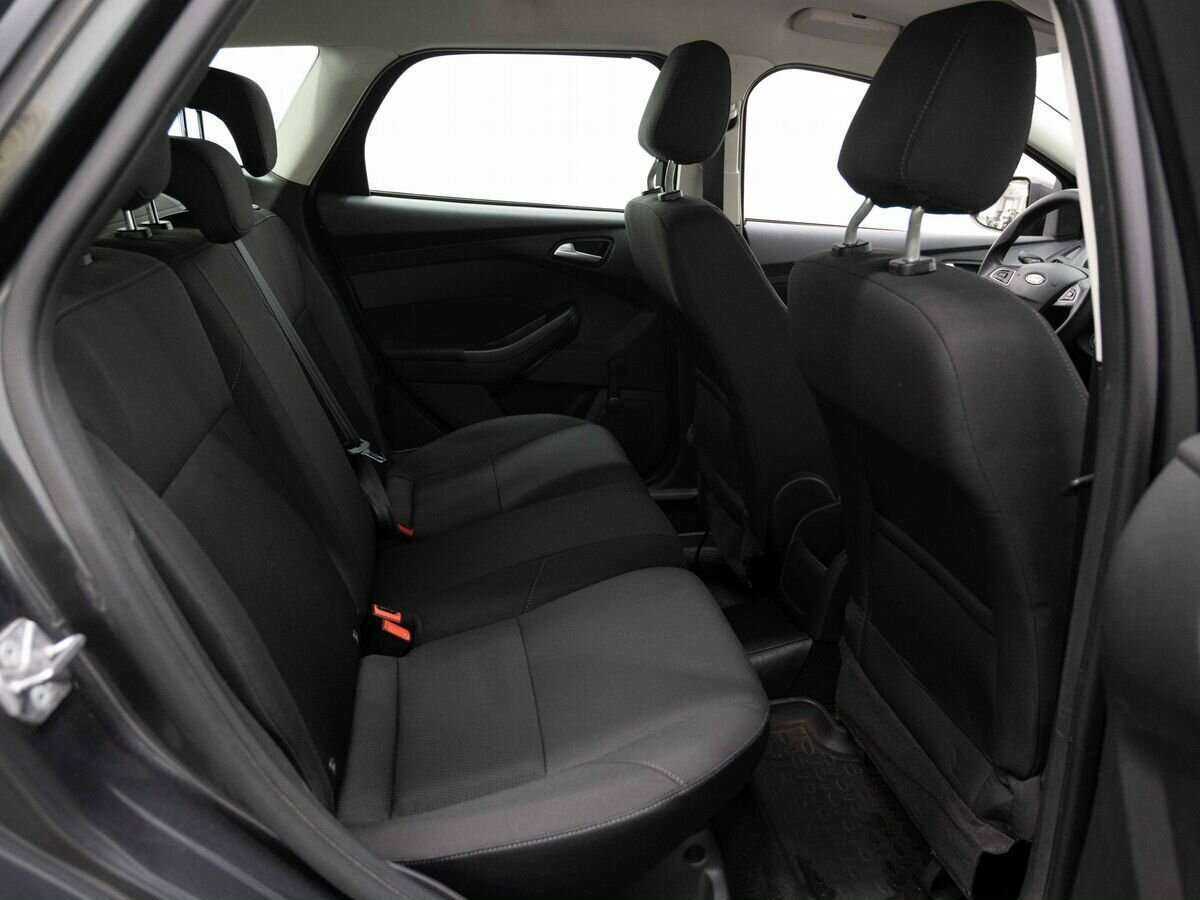 Купить Ford Focus с пробегом. Фото: #9