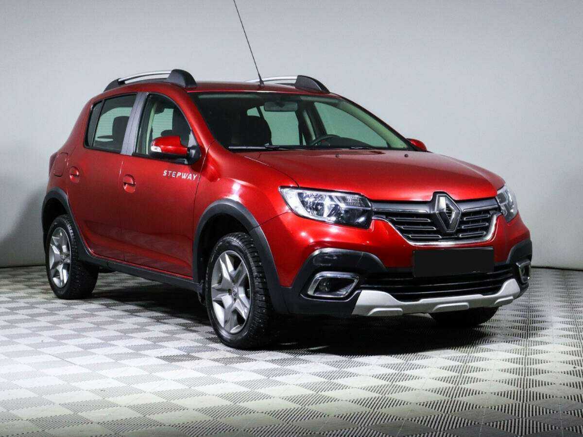 Купить Renault Sandero с пробегом. Фото: #2