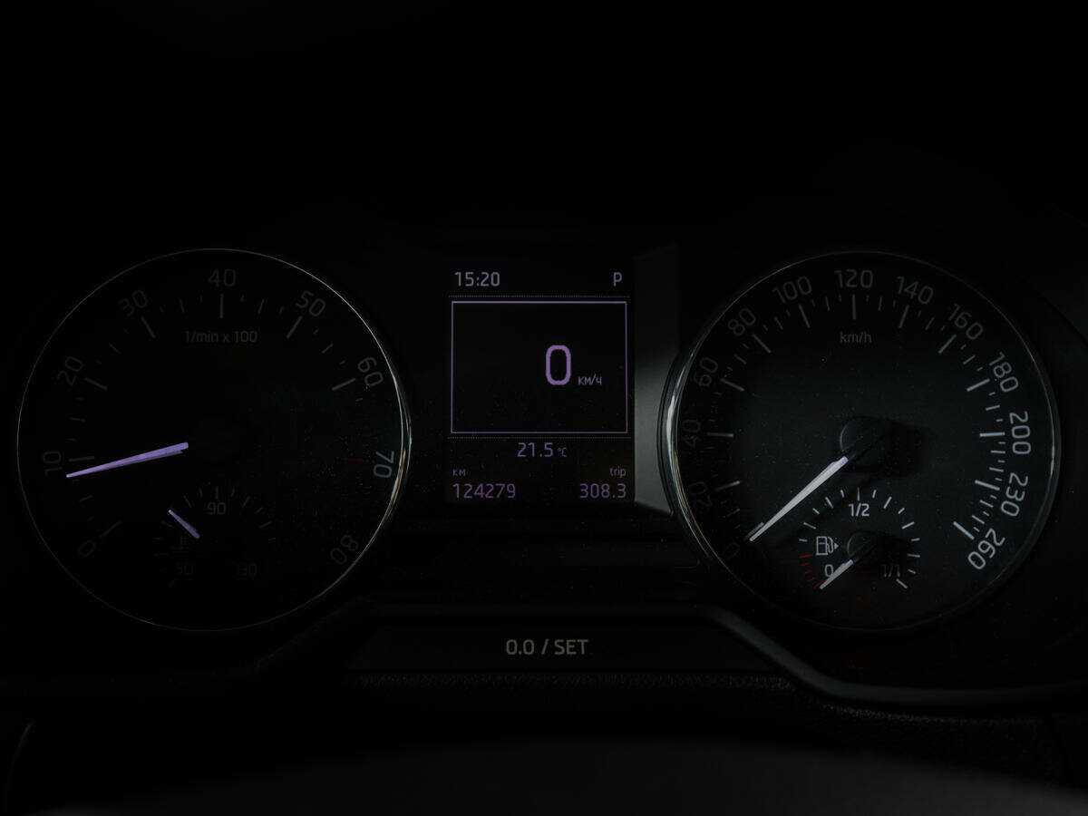 Купить Skoda Octavia с пробегом. Фото: #10