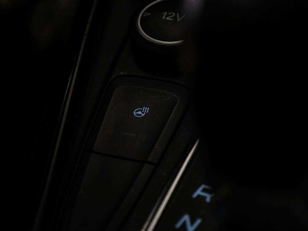 Купить Ford Focus с пробегом. Фото: #14