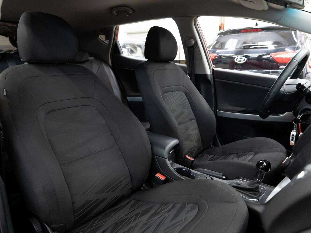 Купить Kia Ceed с пробегом. Фото: #8