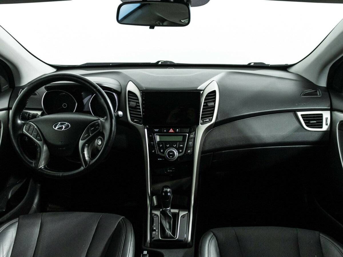 Купить Hyundai i30 с пробегом. Фото: #12