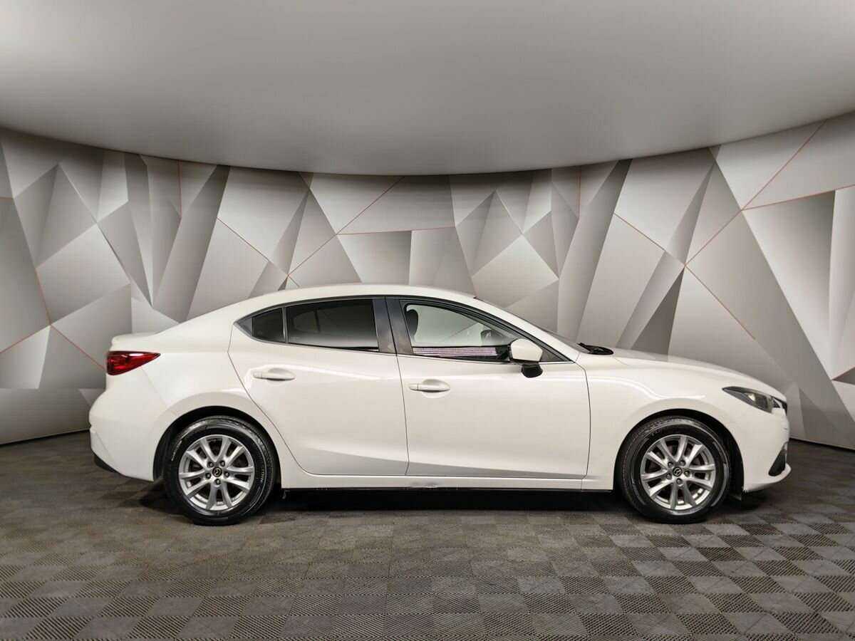Купить Mazda 3 с пробегом. Фото: #5