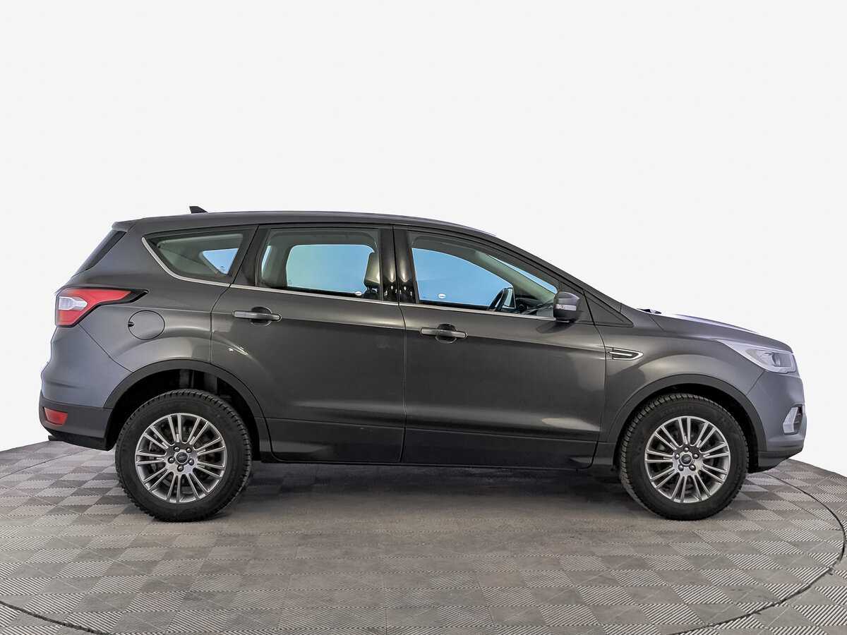Купить Ford Kuga с пробегом. Фото: #3