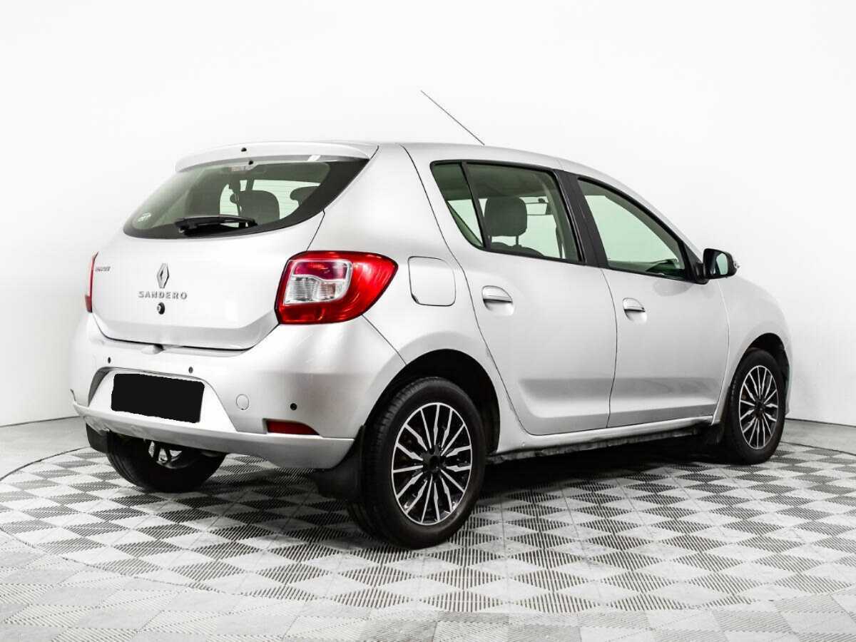 Купить Renault Sandero с пробегом. Фото: #4