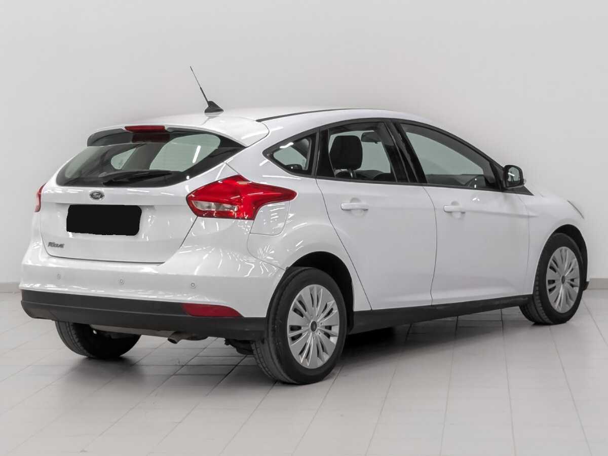 Купить Ford Focus с пробегом. Фото: #4