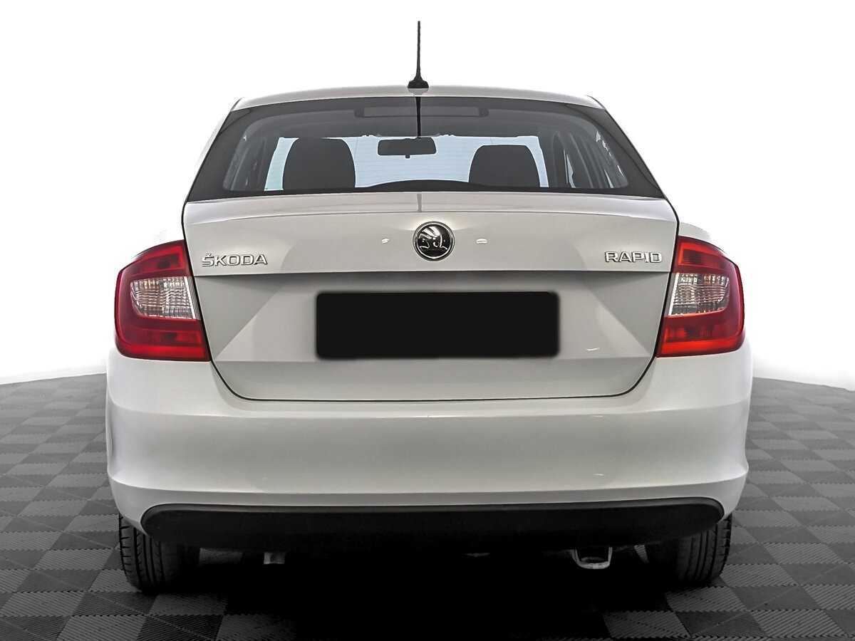 Купить Skoda Rapid с пробегом. Фото: #5
