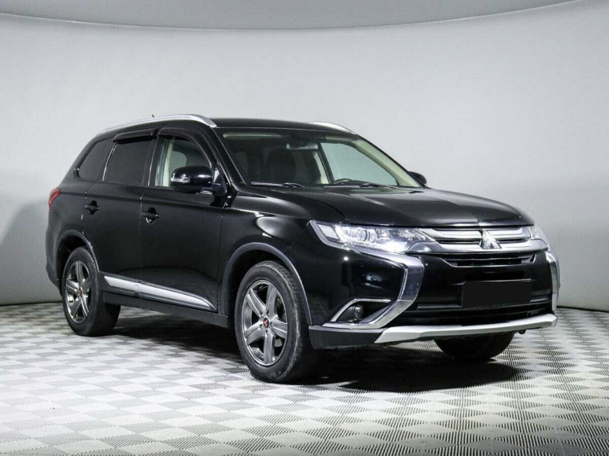 Купить Mitsubishi Outlander с пробегом. Фото: #2