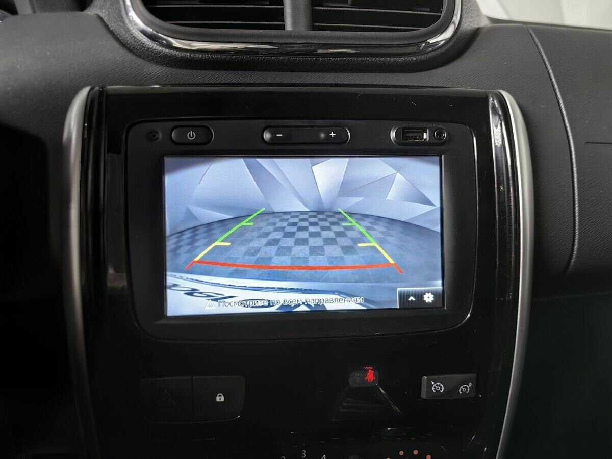 Купить Nissan Terrano с пробегом. Фото: #16