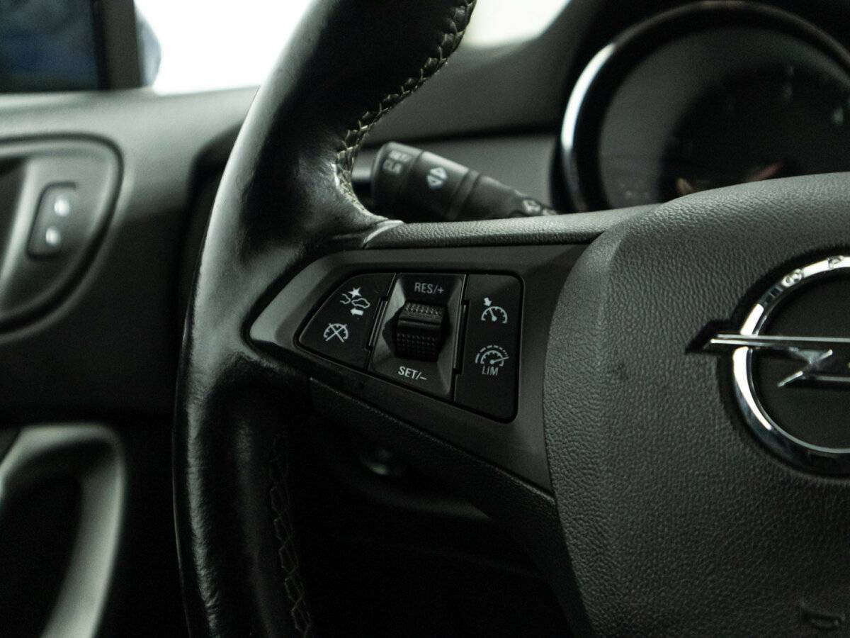 Купить Opel Astra с пробегом. Фото: #17