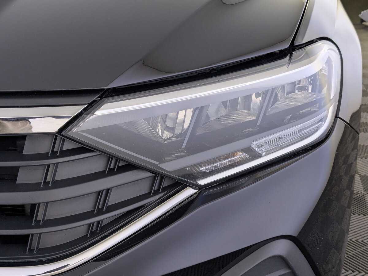 Купить Volkswagen Polo с пробегом. Фото: #10