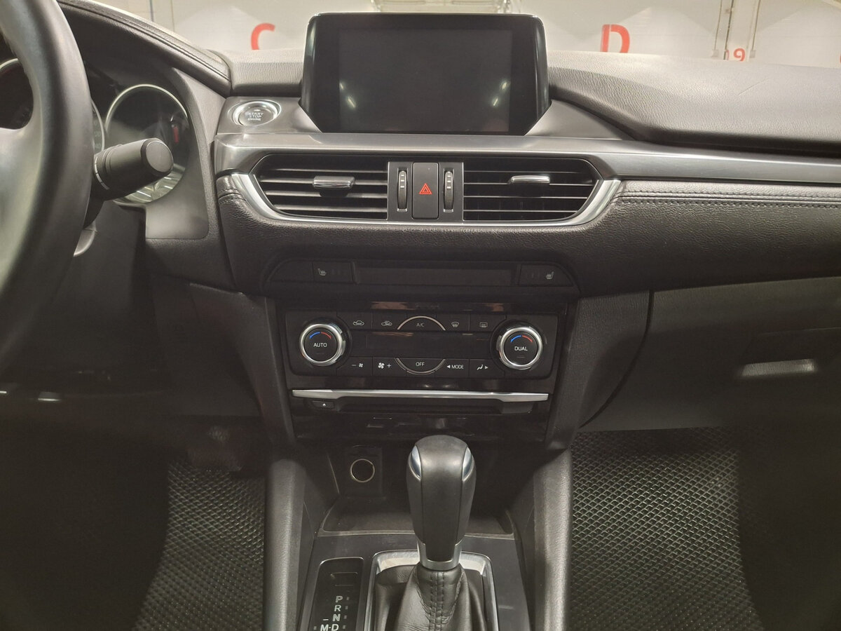 Купить Mazda 6 с пробегом. Фото: #14