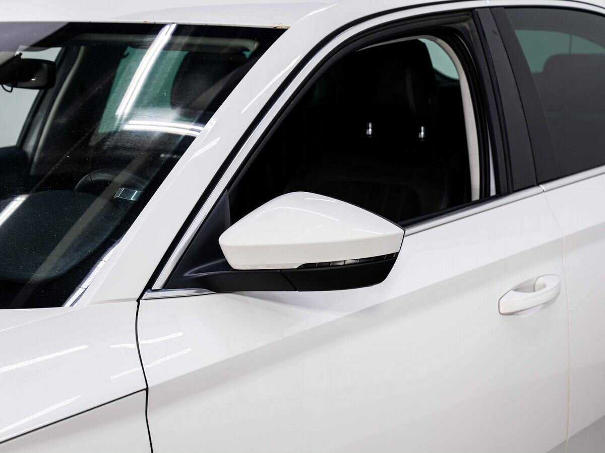 Купить Skoda Superb с пробегом. Фото: #6