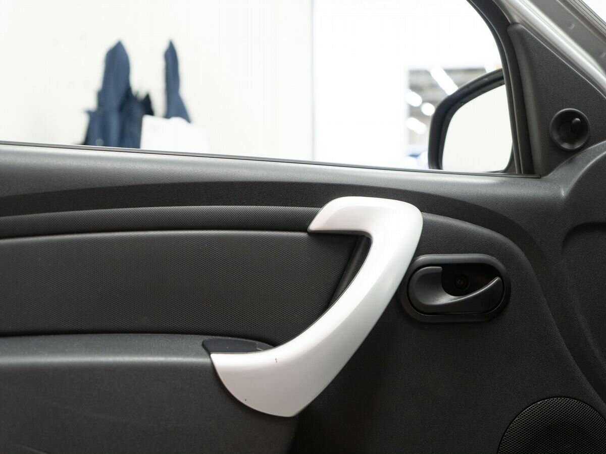 Купить Lada (ВАЗ) Largus с пробегом. Фото: #15