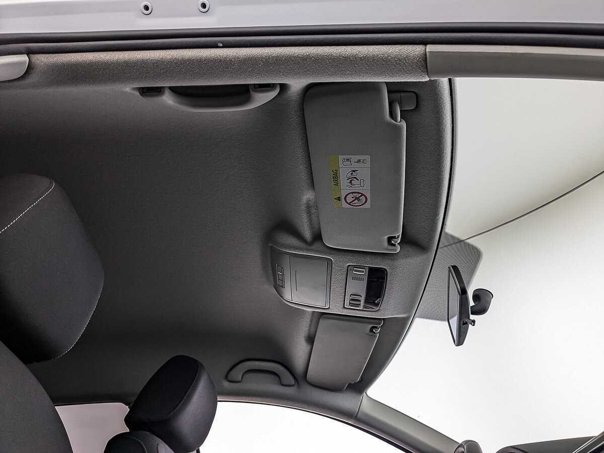 Купить Skoda Rapid с пробегом. Фото: #20