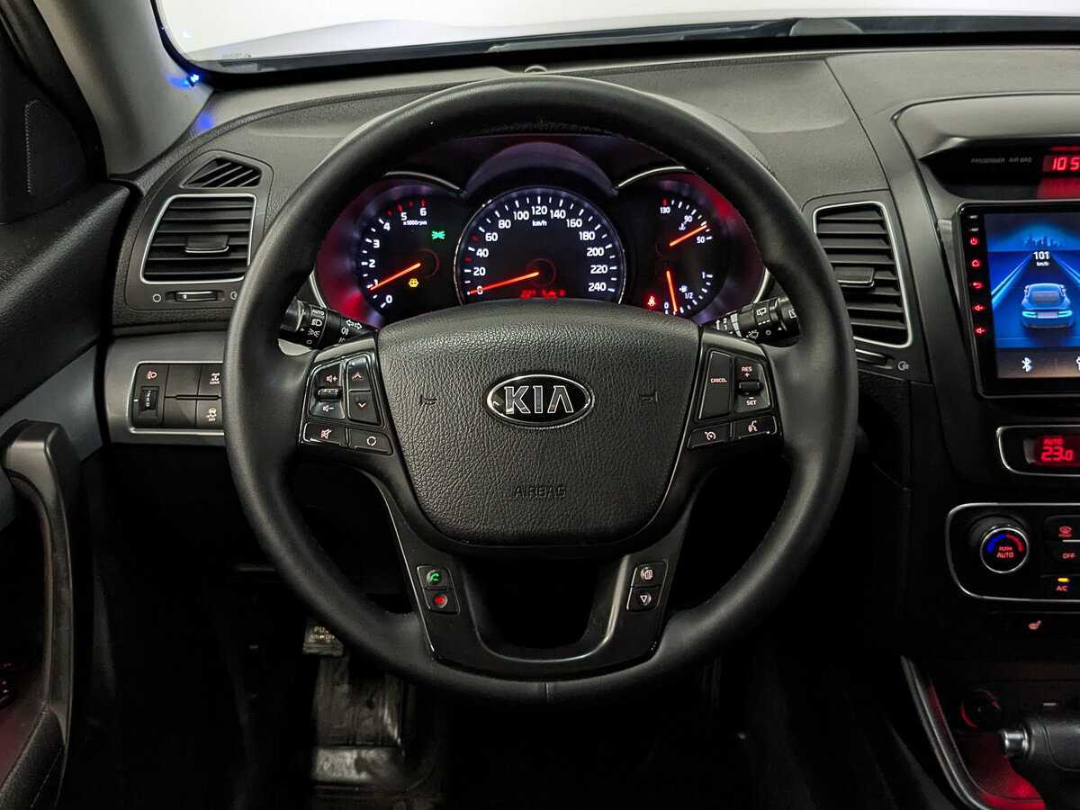 Купить Kia Sorento с пробегом. Фото: #21