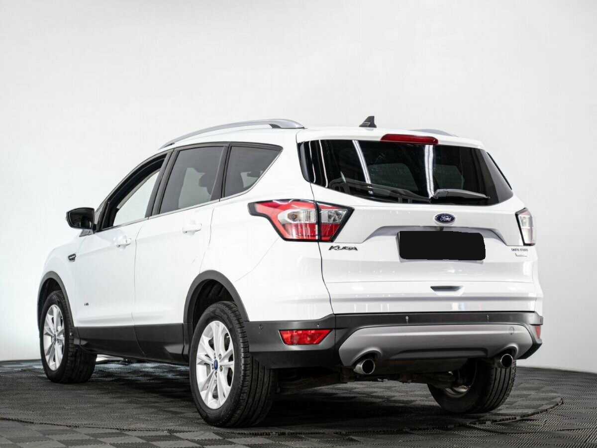 Купить Ford Kuga с пробегом. Фото: #5