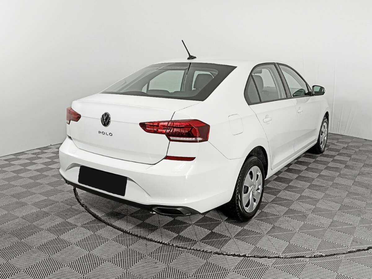 Купить Volkswagen Polo с пробегом. Фото: #4